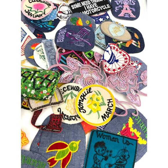 150 PC Assorted Sewing Applique Patches Iron on Sew On NEW Mixed Sequin Crafting - Picture 3 of 14
